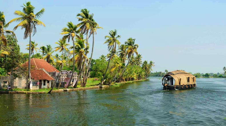 alleppey backwater