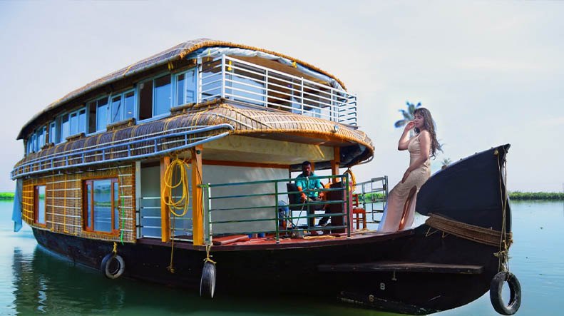 Alleppey Houseboat